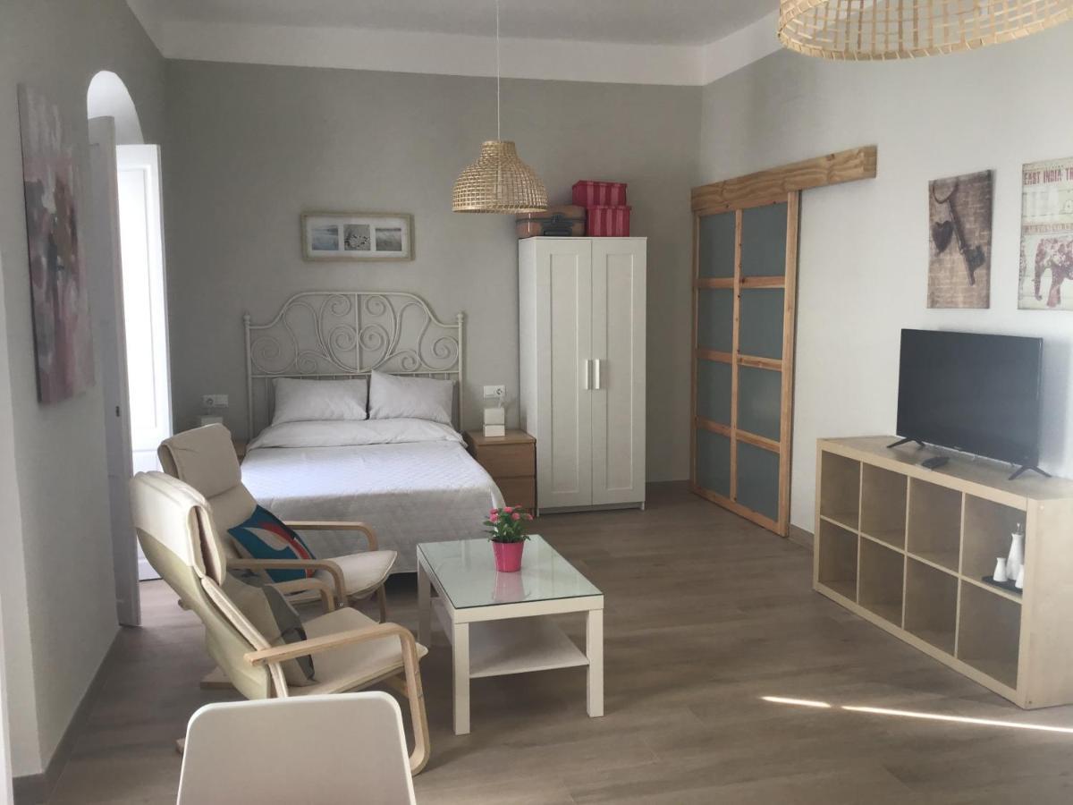 Apartamentos Turisticos Casa De Los Balcones Chipiona Dış mekan fotoğraf
