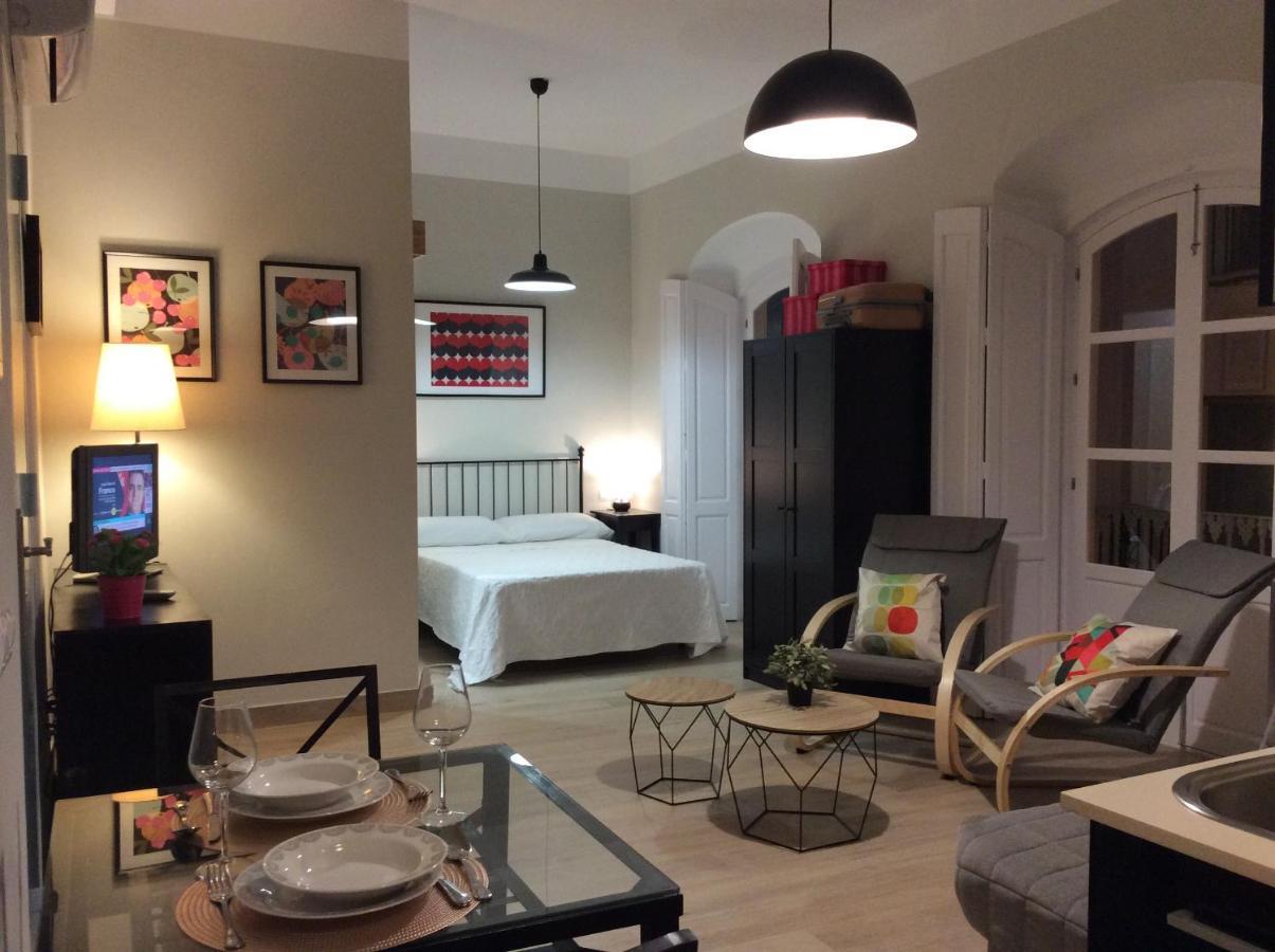 Apartamentos Turisticos Casa De Los Balcones Chipiona Dış mekan fotoğraf