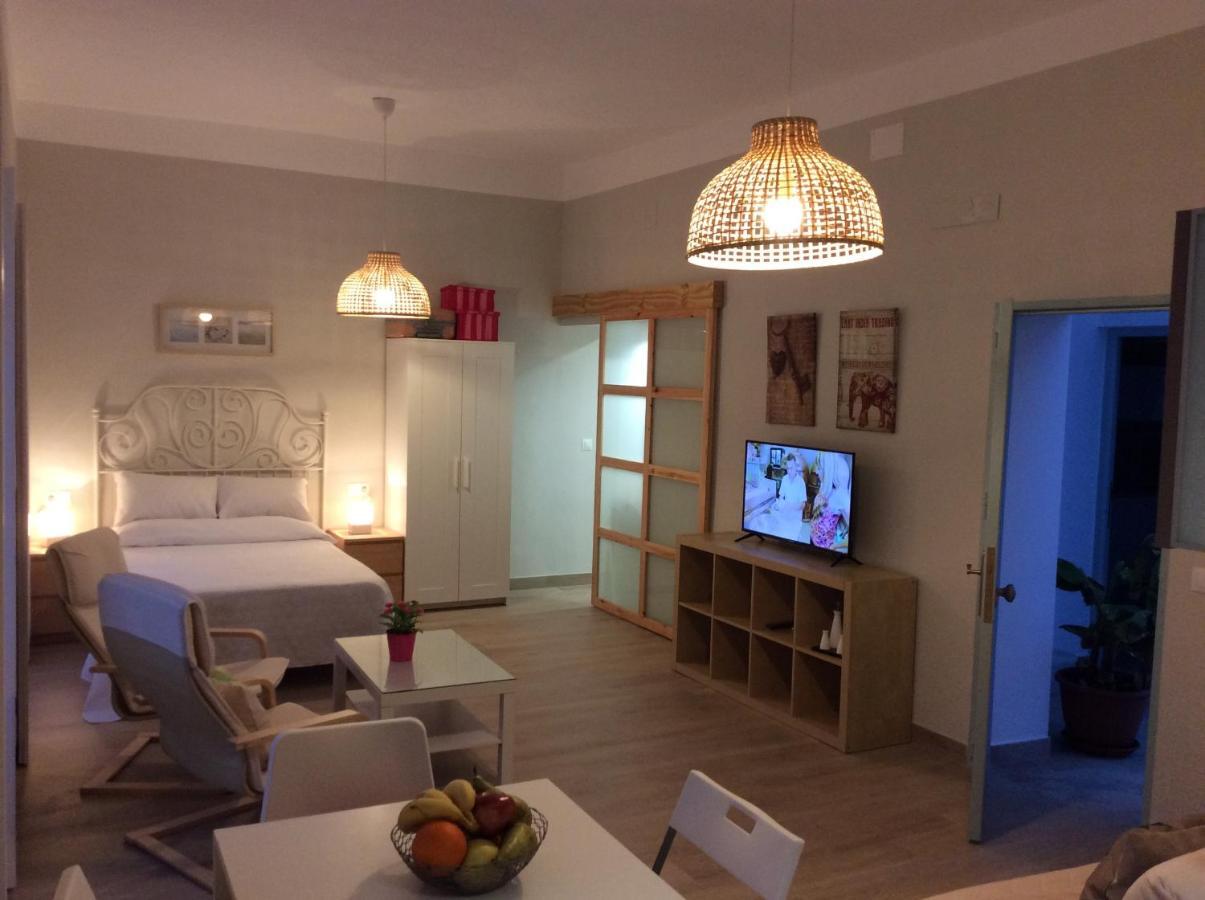 Apartamentos Turisticos Casa De Los Balcones Chipiona Dış mekan fotoğraf