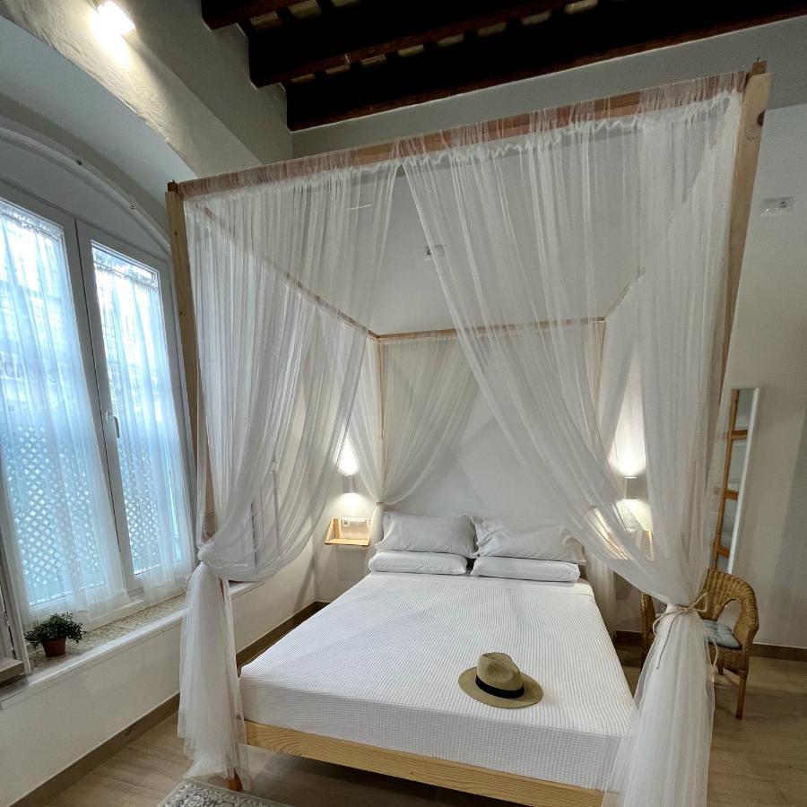 Apartamentos Turisticos Casa De Los Balcones Chipiona Dış mekan fotoğraf